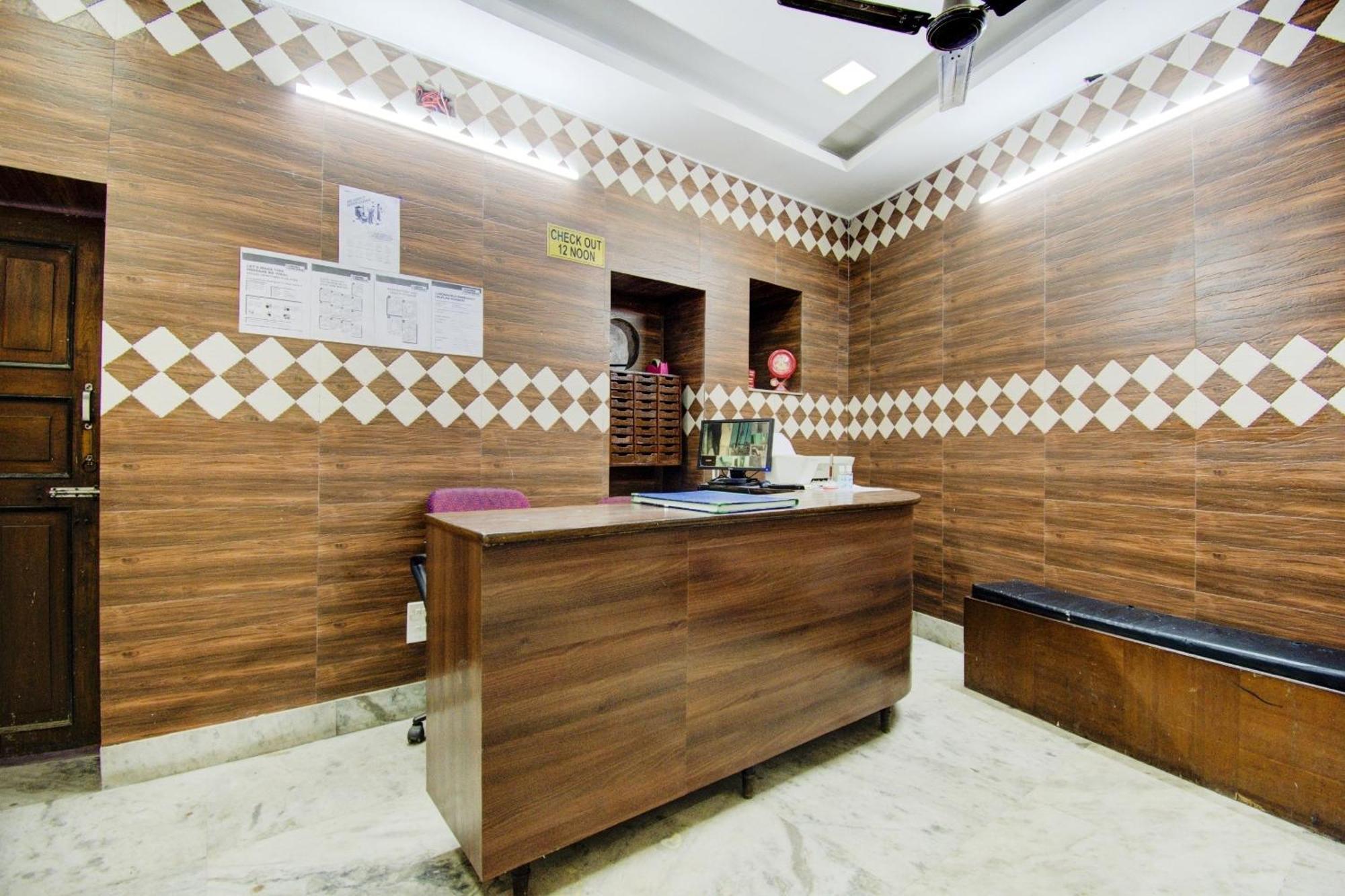 Spot On Dear Hotel Calcutta Calcutta Bara Bazar Екстериор снимка