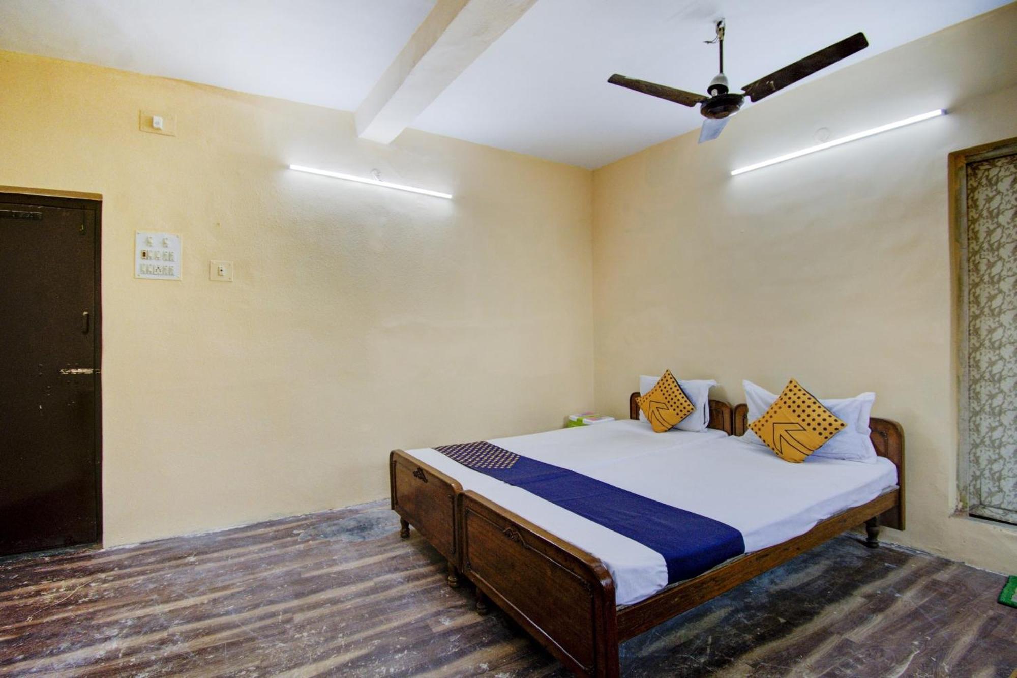 Spot On Dear Hotel Calcutta Calcutta Bara Bazar Екстериор снимка