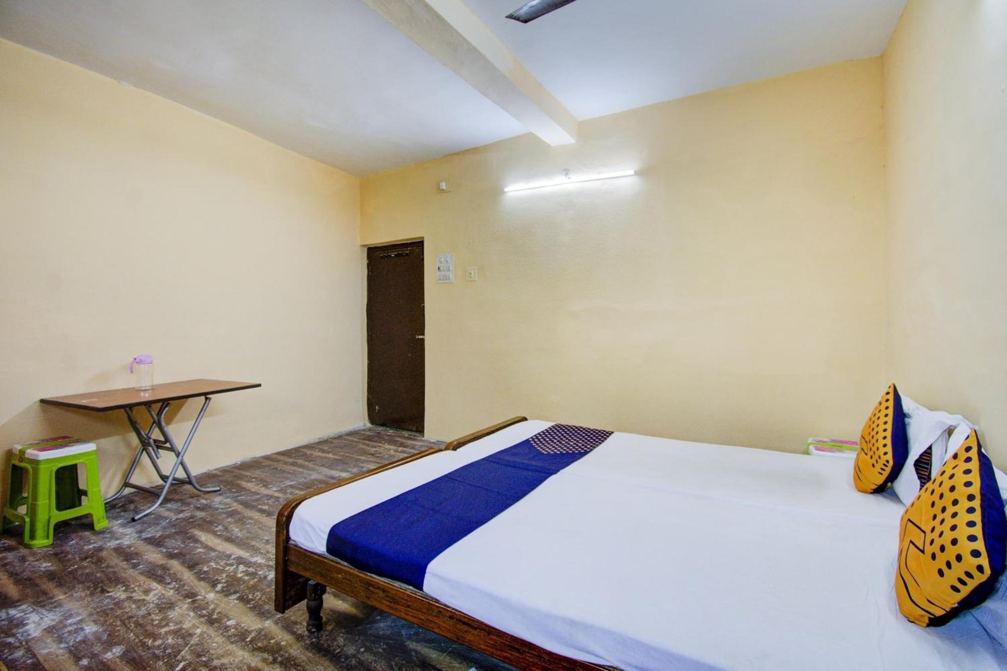 Spot On Dear Hotel Calcutta Calcutta Bara Bazar Екстериор снимка